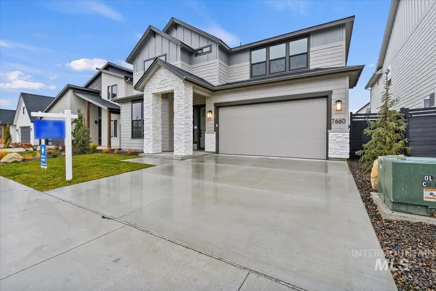 4087 S Ridge Edge Way #Rogue- Multi Gen, Meridian, ID 83642 - #3