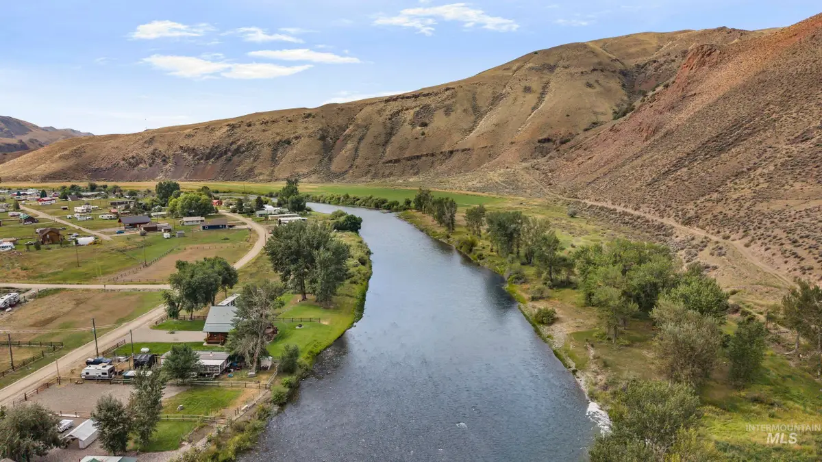 210 Agate Dr, Salmon, ID 83467 - #1