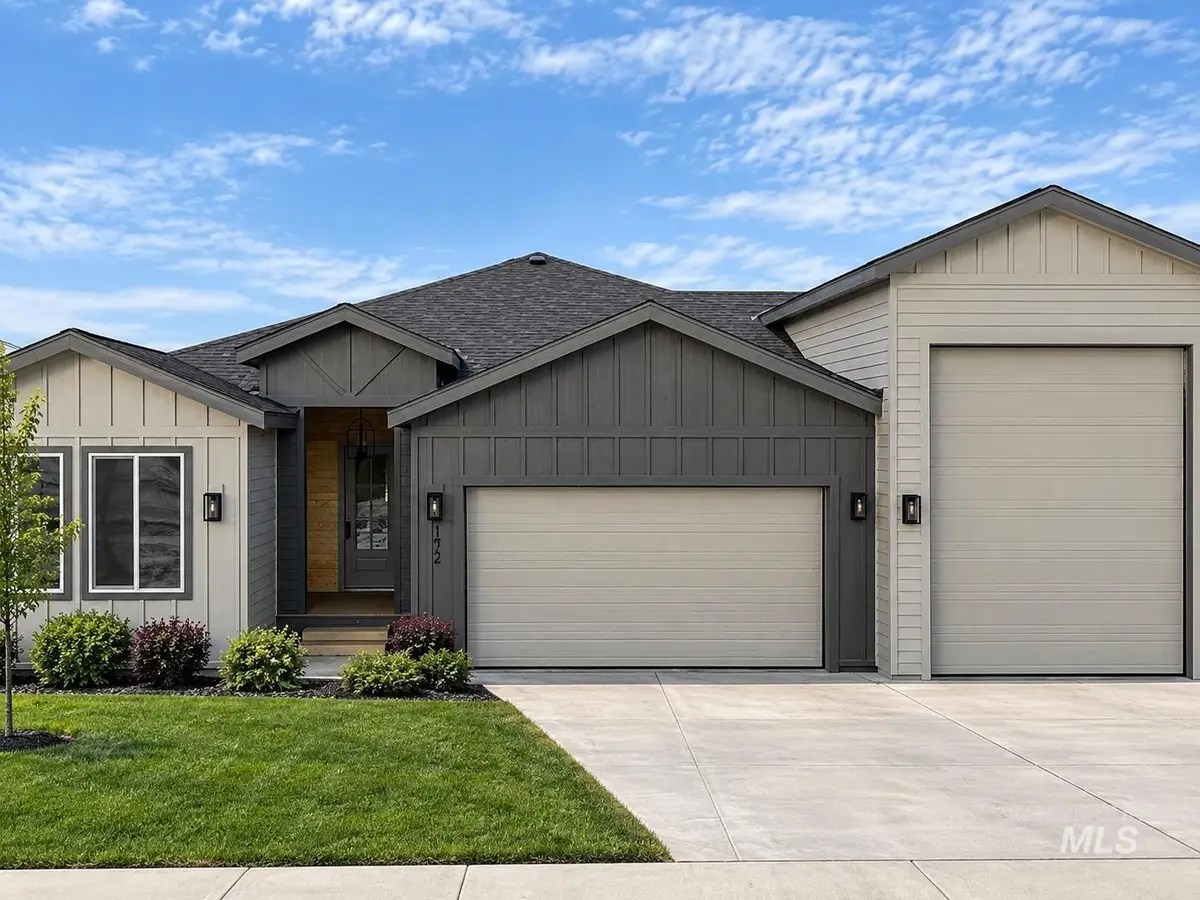 300 NW Greystone Loop, Mountain Home, ID 83647 - #1