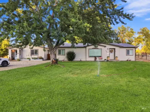 4940 W South Slope Rd, Emmett, ID 83617