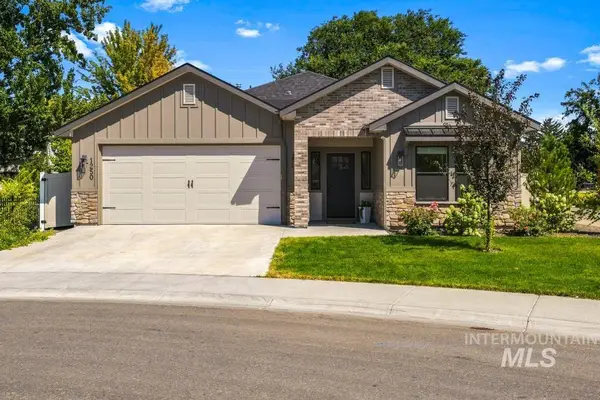 1250 N Parkshire Way, Meridian, ID 83642