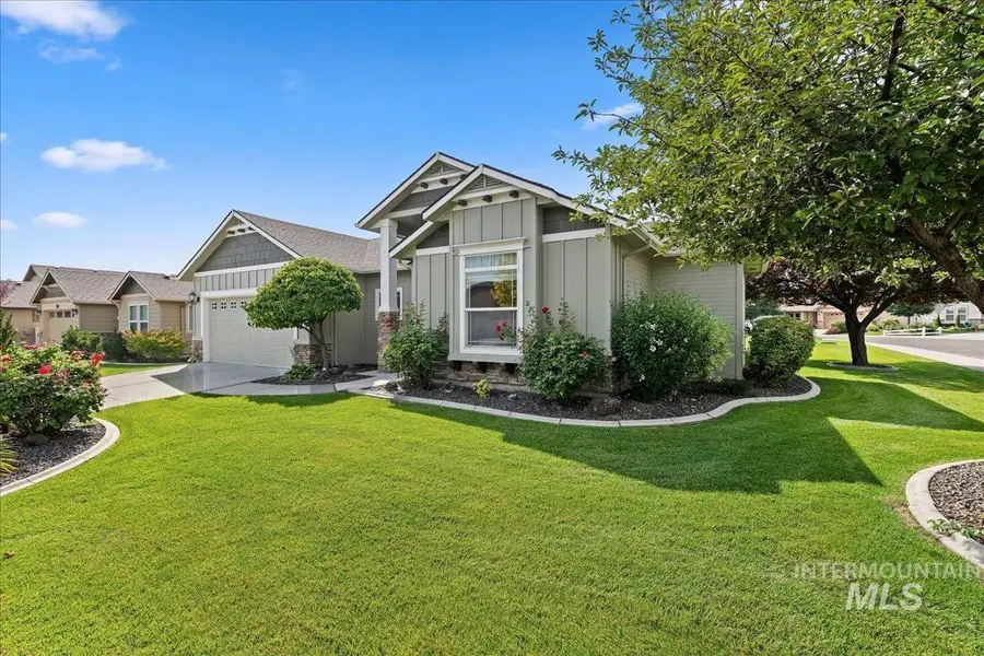 507 W. Briar Hill, Nampa, ID 83686 - #3