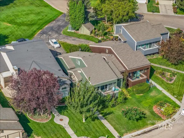721 Parkside Way, Nampa, ID 83686