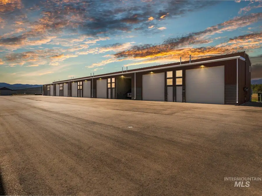 1453 S Main - Unit 8, Cascade, ID 83611 - #3