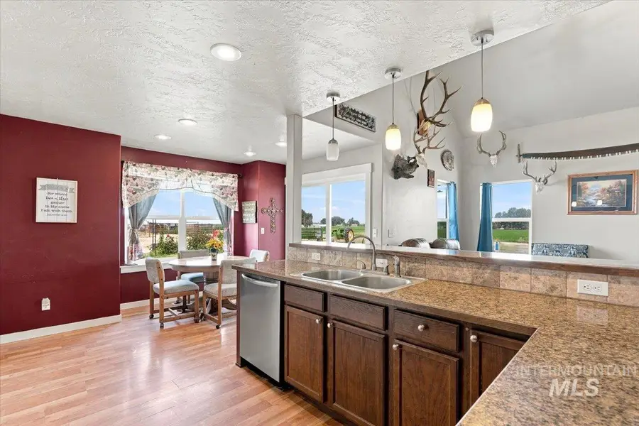 1932 Miller Rd, Adrian, OR 97901 - #3