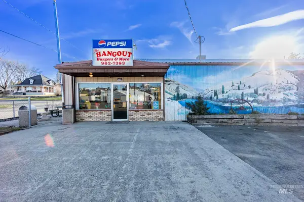 603 Front Street, CottonWood, ID 83522