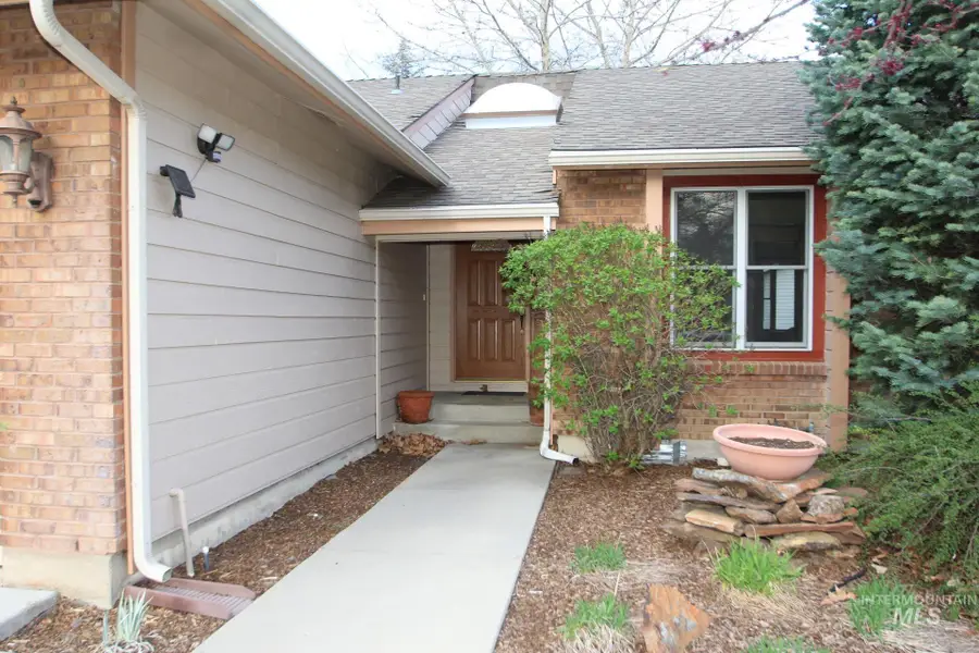 3728 W Sugar Creek Dr., Meridian, ID 83646 - #3