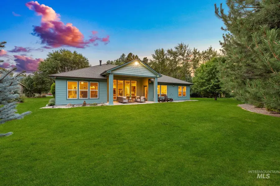 274 E Schmeizer Lane, Boise, ID 83706 - #3