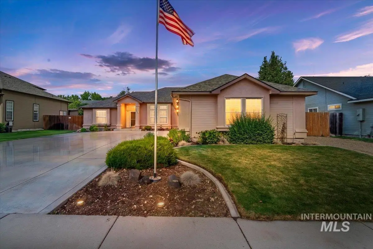 2065 S Trapper Cove Ave, Boise, ID 83709 - #1