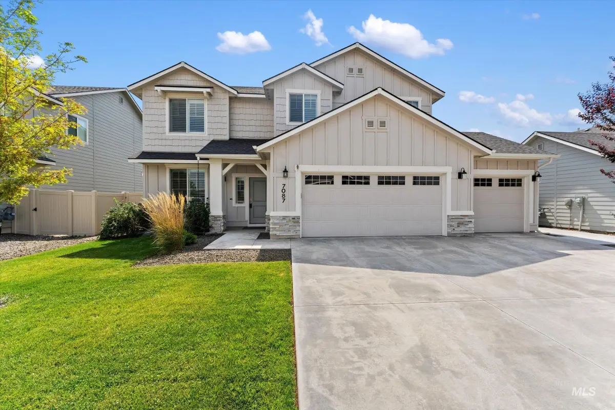 7087 W Plateau Creek St, Meridian, ID 83646 - #1