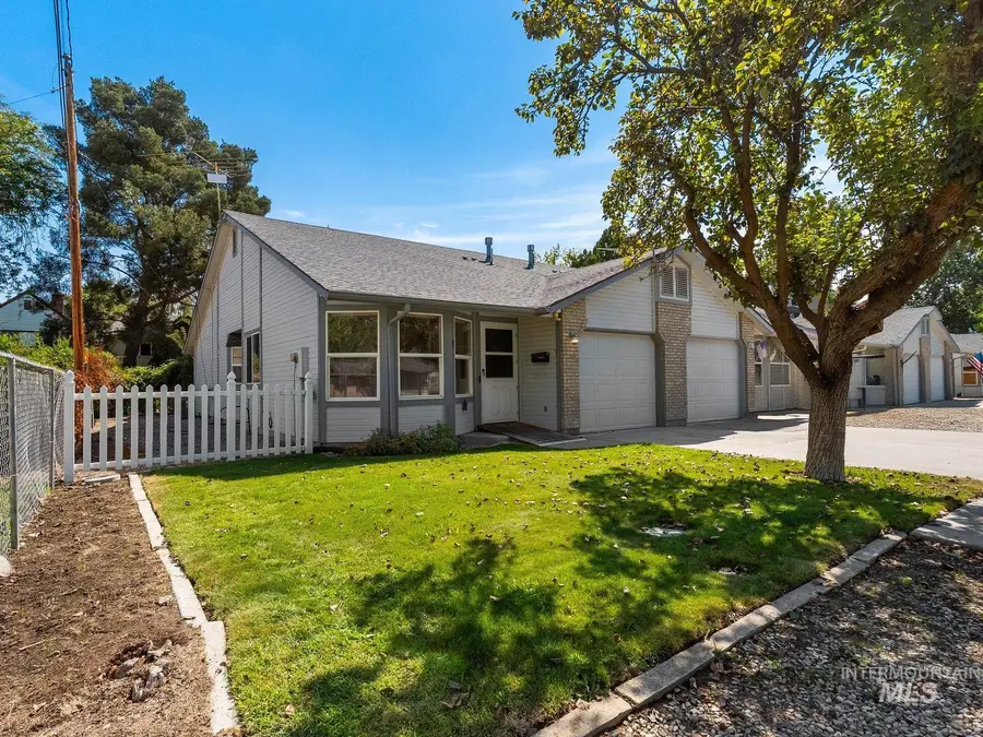 804 E Main St. #8, Emmett, ID 83617 - #2