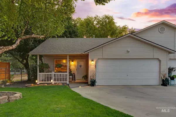 9985 W Mesquite Ct, Boise, ID 83704
