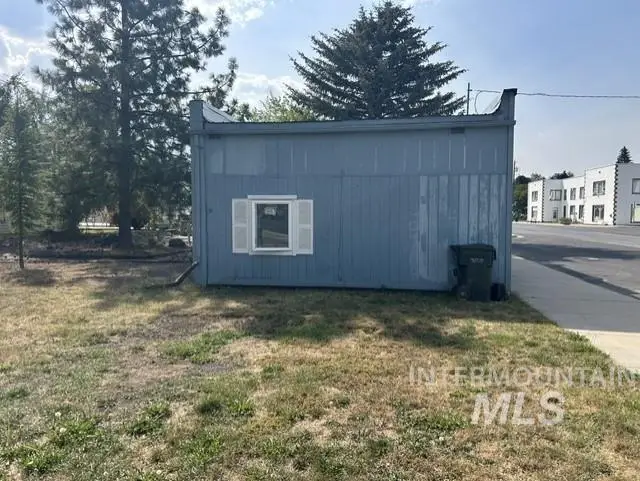 506 4th Ave, Nezperce, ID 83543 - #2