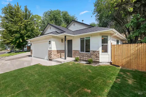 2356 W Hill Road, Boise, ID 83702