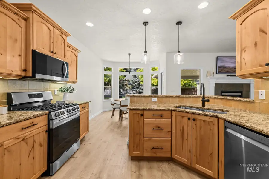 2818 E Shadowview, Eagle, ID 83616 - #2