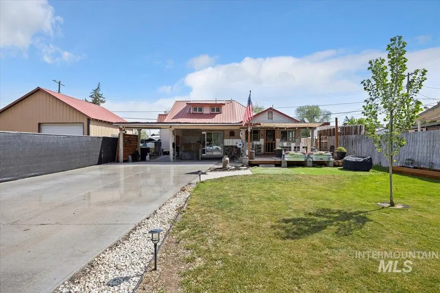 320 14th Ave N, Buhl, ID 83316 - #3