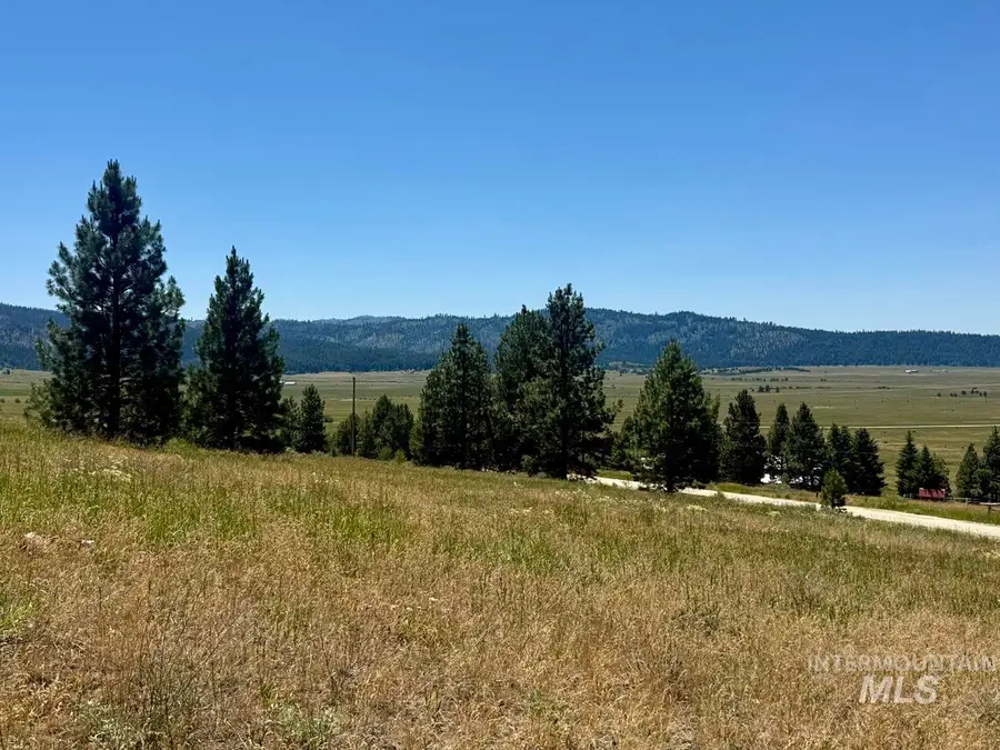 10108 Howling Wolf Court, Cascade, ID 83611 - #2