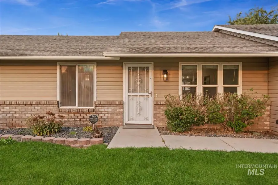 1558 N Tina Marie Ave, Meridian, ID 83642 - #2