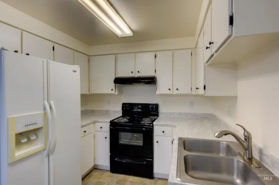 2708 Kerr Unit #1 & #2, Boise, ID 83705 - #3