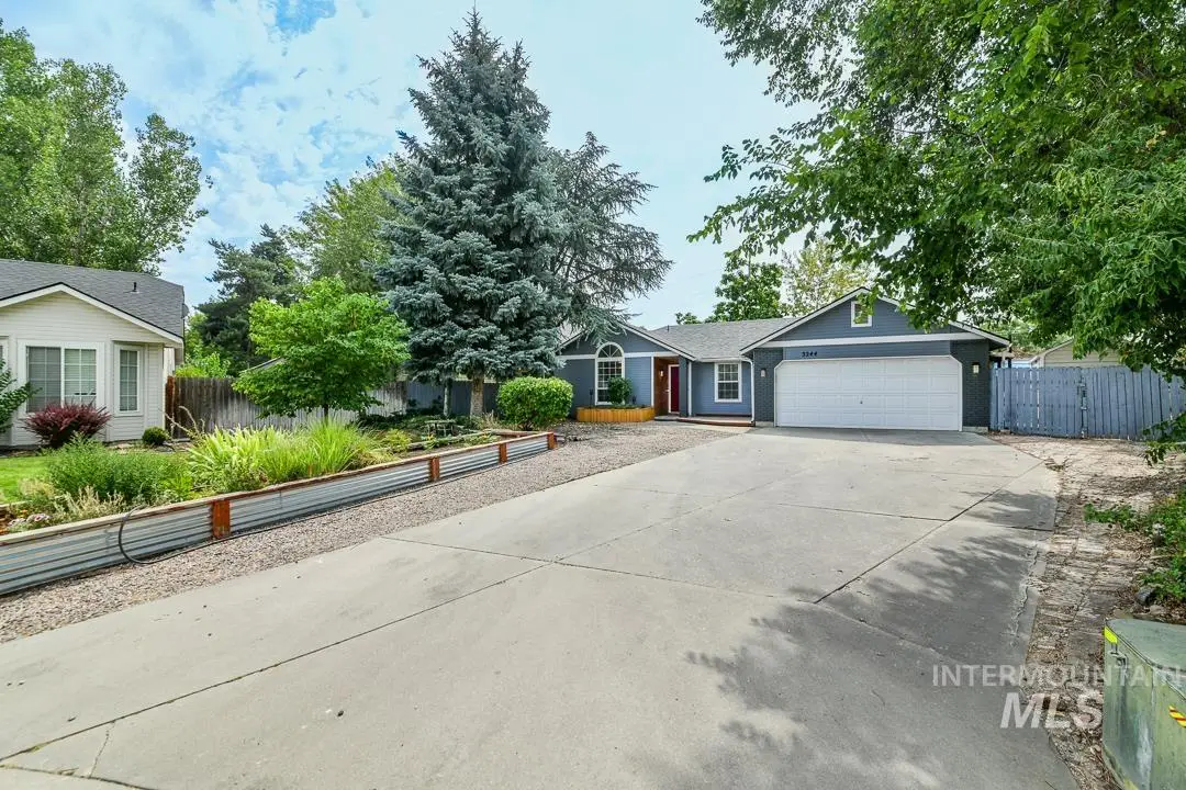 3244 N Linda Vista Pl, Boise, ID 83704 - #1