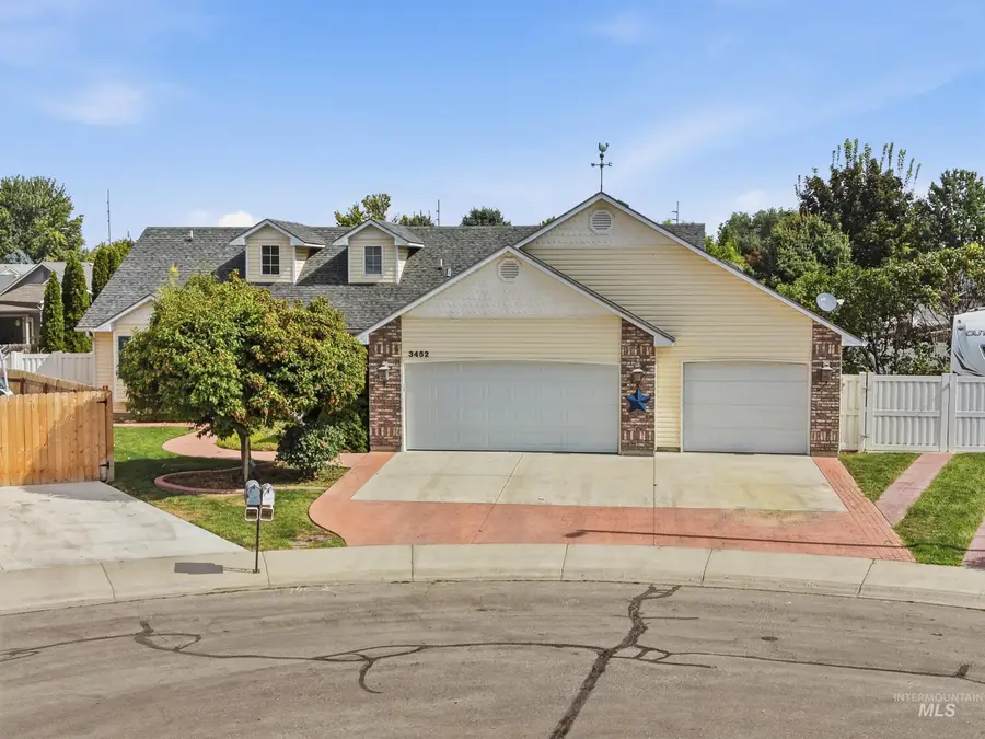 3452 W Patel Ct, Meridian, ID 83646 - #3