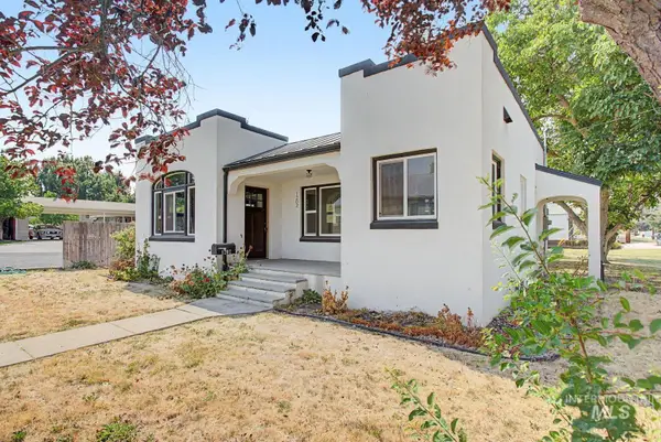 1202 9th Street, Clarkston, WA 99403
