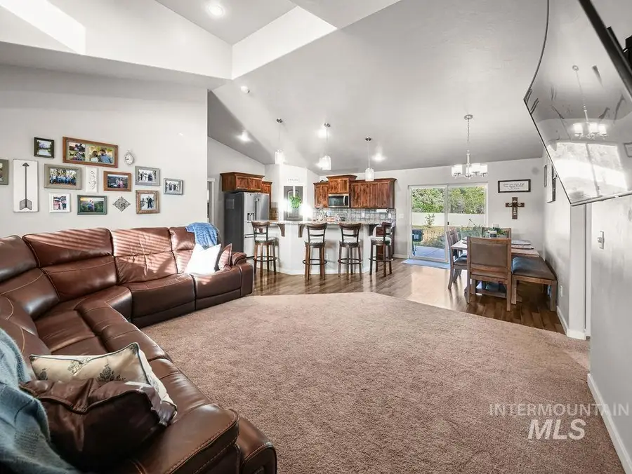 1486 Summer Springs, Buhl, ID 83316 - #3