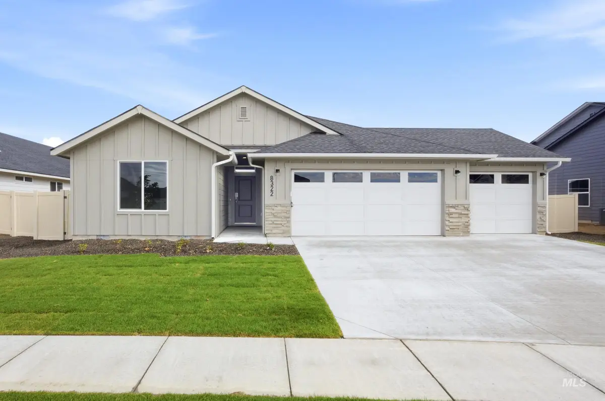 7469 W Newtown Dr, Eagle, ID 83616 - #1