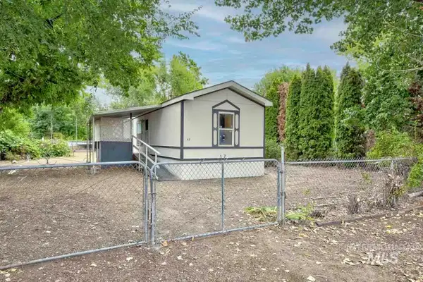 117 Joliet Street, Caldwell, ID 83605