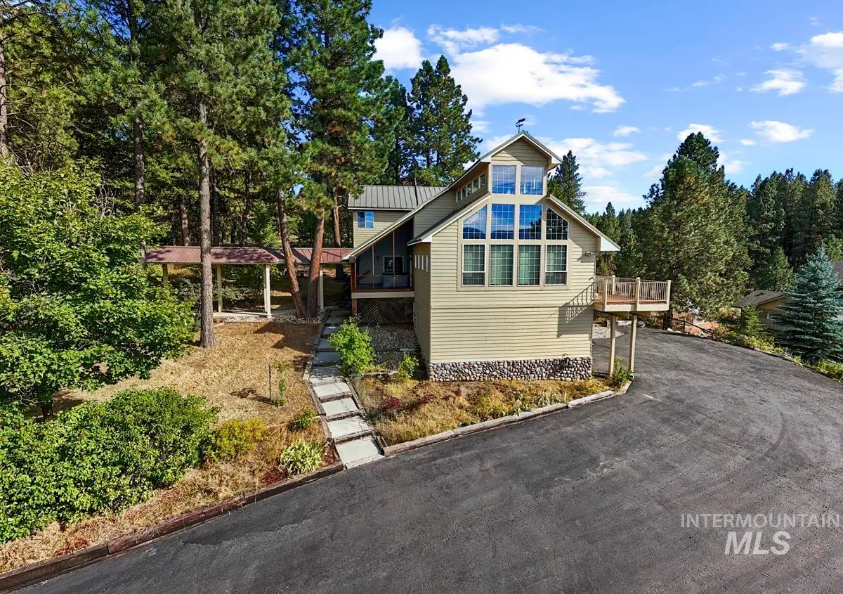 1610 Pine Lake Ranch Drive, Cascade, ID 83611 - #1