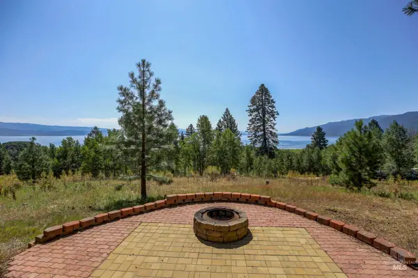 1504 Bear Rock Trail, Donnelly, ID 83615