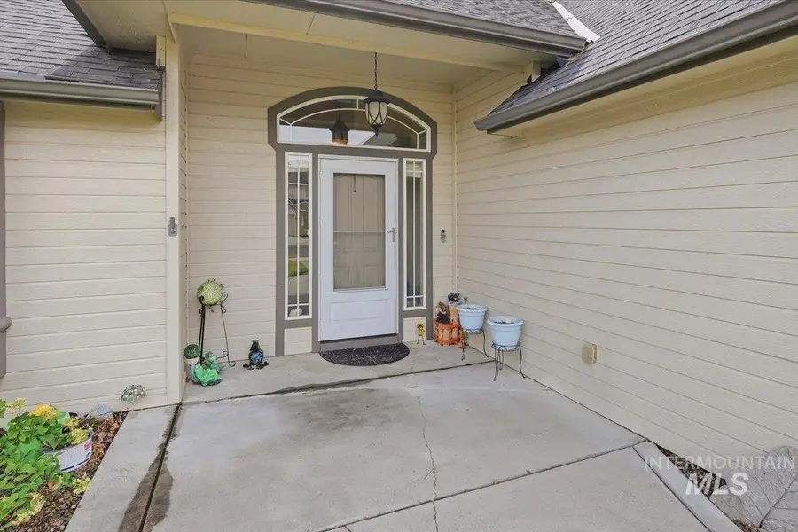1907 W Summerwind, Nampa, ID 83651 - #2