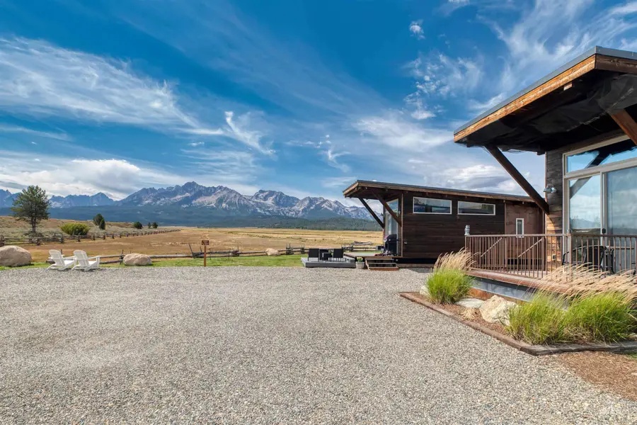 955 Eva Falls Ave #5, Stanley, ID 83278 - #2