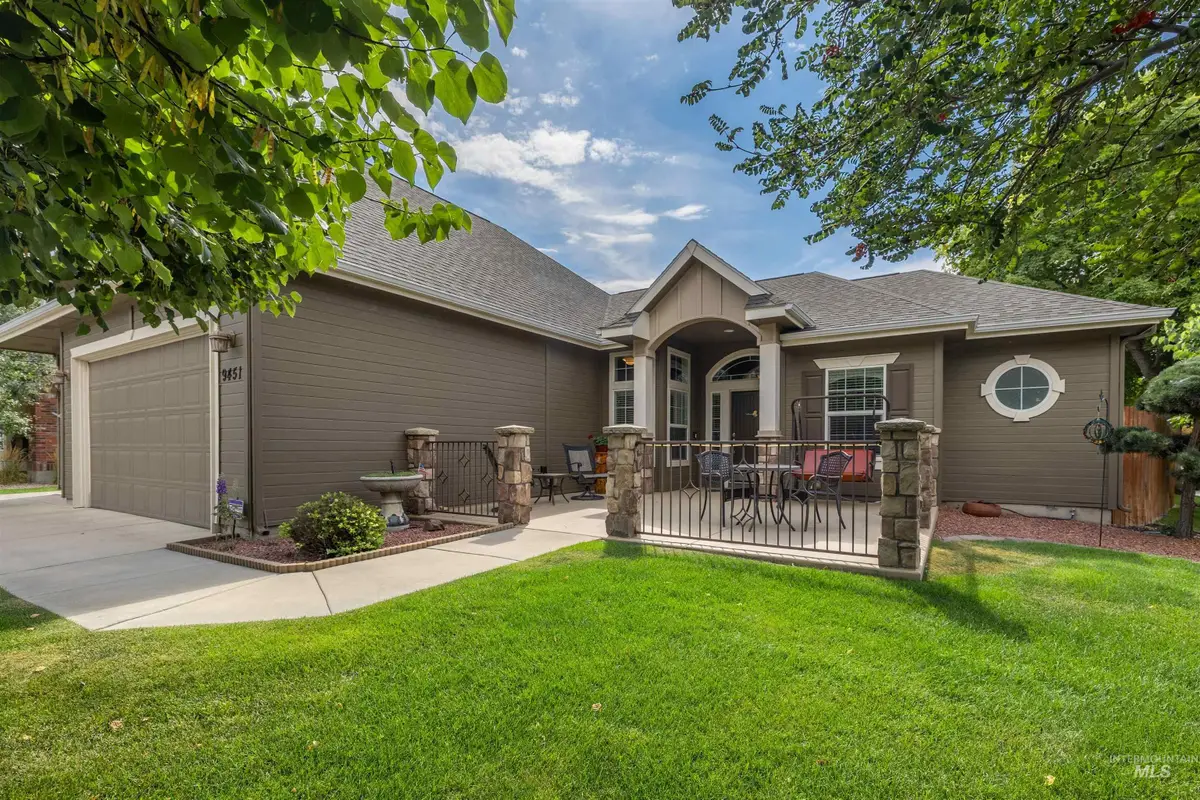 9451 W Pebblestream Dr, Boise, ID 83709 - #1