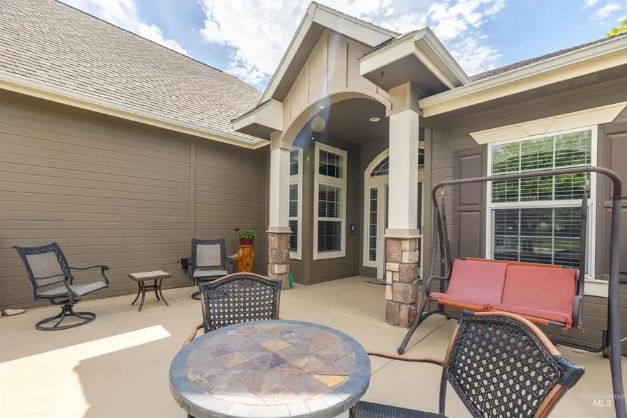 9451 W Pebblestream Dr, Boise, ID 83709 - #2
