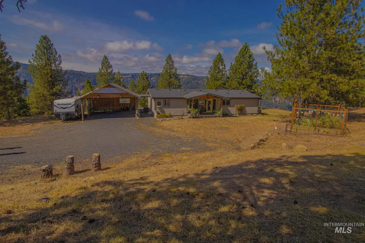 5190 Lakeview Rd, Orofino, ID 83544 - #1