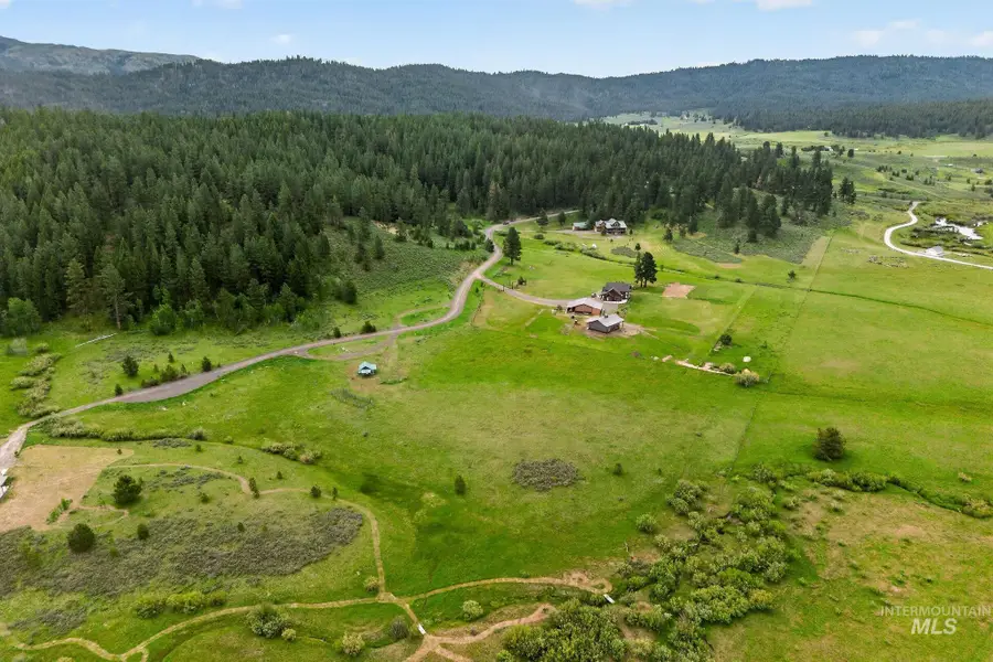 185 Lantern Way, Cascade, ID 83611 - #3