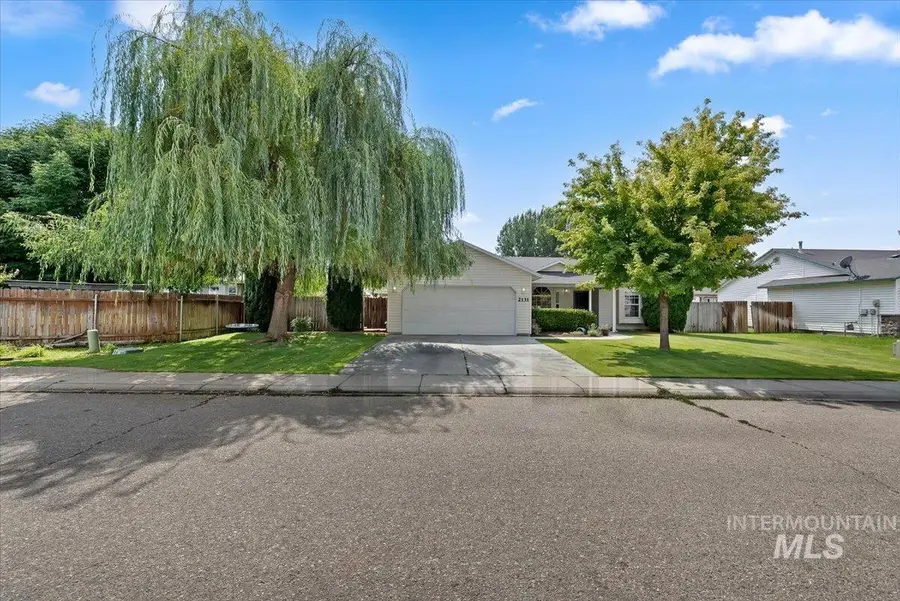 2131 E Colorado Ave, Nampa, ID 83686 - #3
