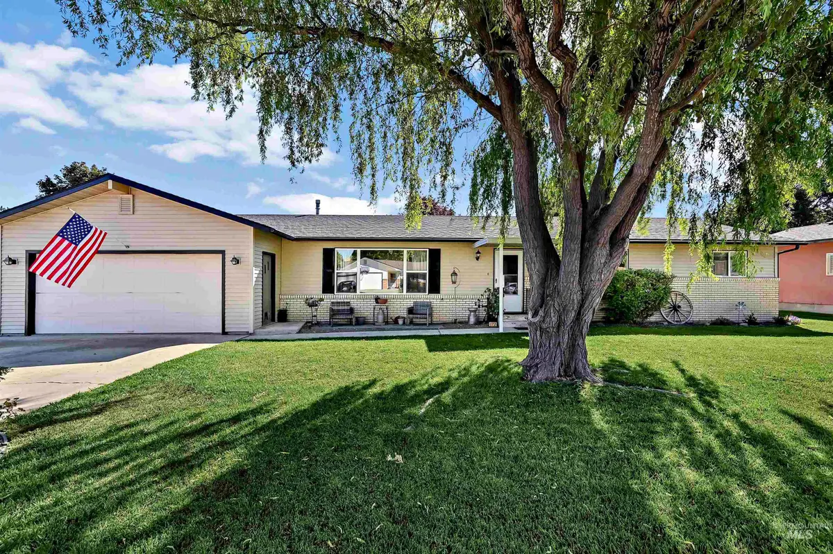 172 N Benewah Place, Nampa, ID 83651 - #1