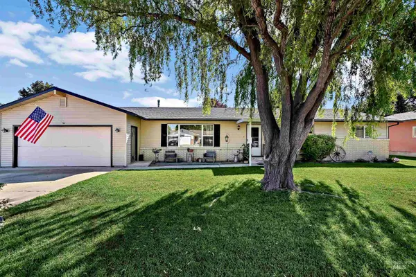 172 N Benewah Place, Nampa, ID 83651