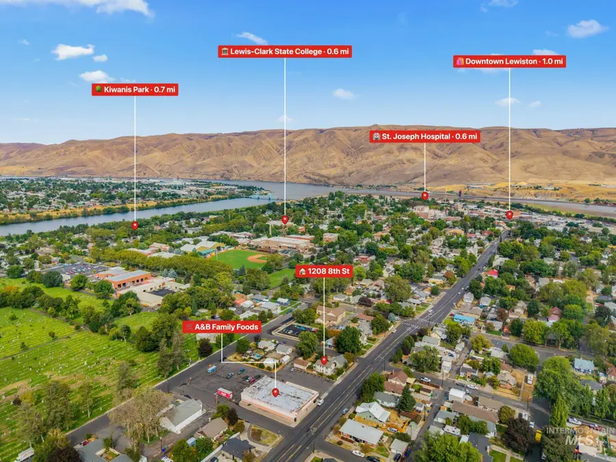 1208 8th St, Lewiston, ID 83501 - #2