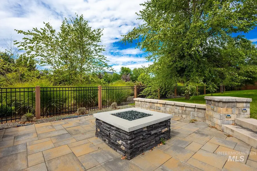 2097 N World Cup Way, Eagle, ID 83616 - #3