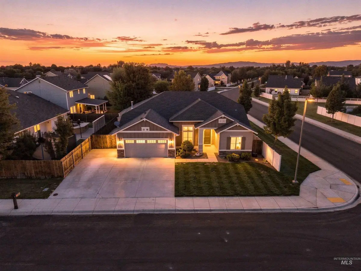 1294 E. Yucca Canyon St., Meridian, ID 83646 - #1