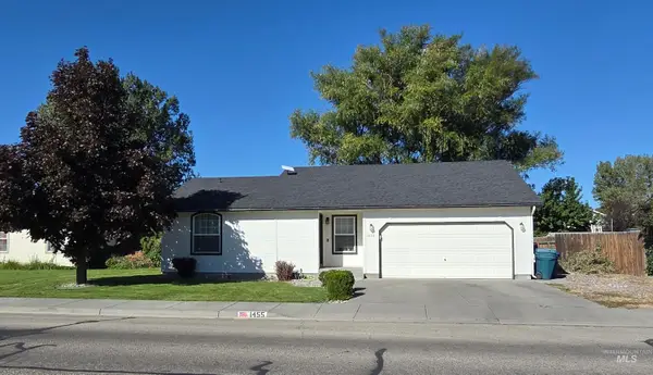 1455 N Haskett, Mountain Home, ID 83647