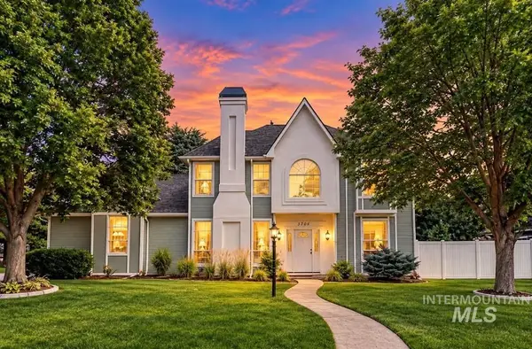 3706 N Lakegrove Pl, Boise, ID 83713