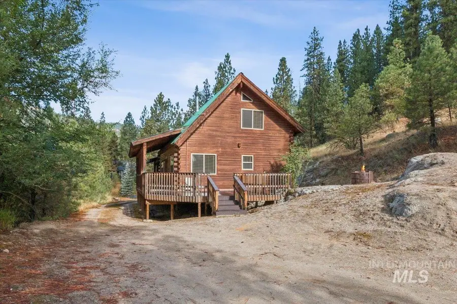 4 Sunny Ridge Ln, Garden Valley, ID 83622 - #2