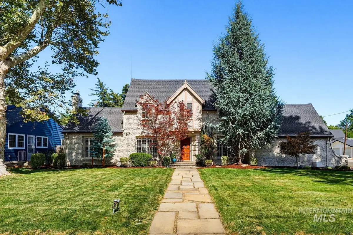 1120 E Warm Springs Ave, Boise, ID 83712 - #1