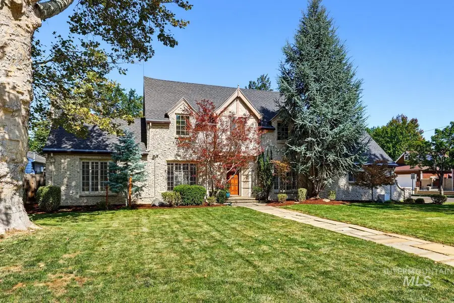 1120 E Warm Springs Ave, Boise, ID 83712 - #2