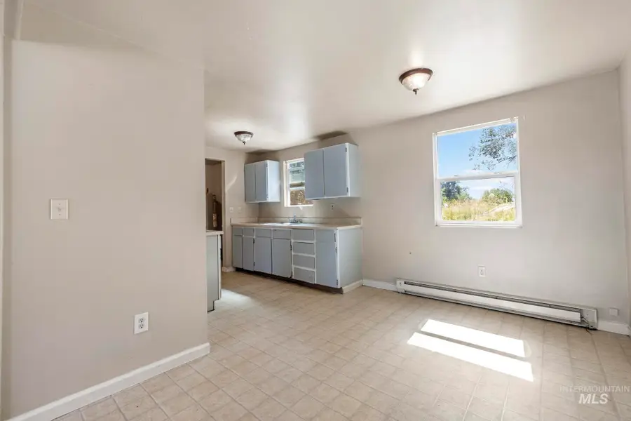 219 E H Ave, Jerome, ID 83318 - #3