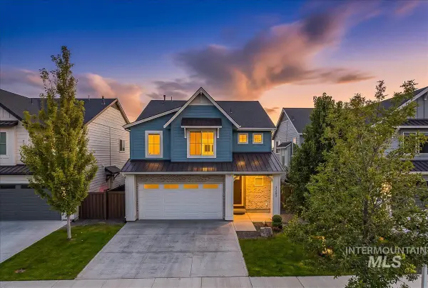 3283 W Ladle Rapids Ct, Meridian, ID 83646